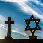 Das aktuelle Bild hat keinen Alternativtext. Der Dateiname ist: Naeher-als-du-denkst.jpg